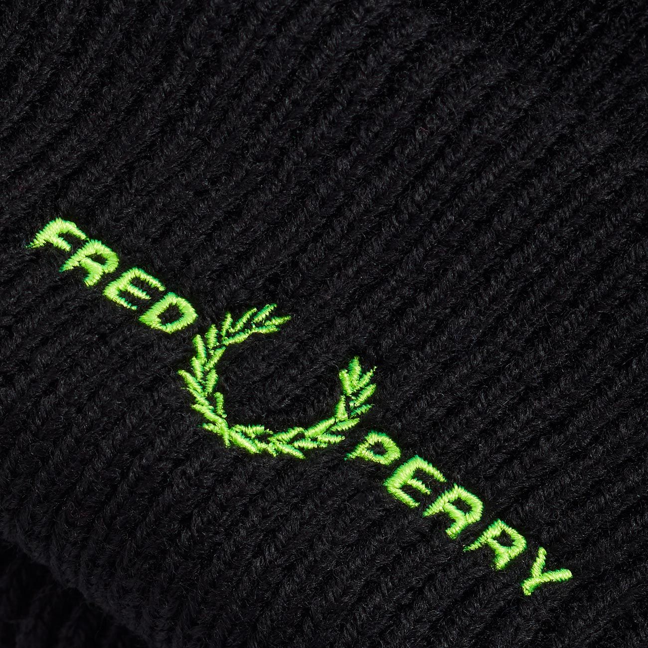 FRED PERRY Berretto Con Logo Ricamato Uomo Nero C9153 102NERO 