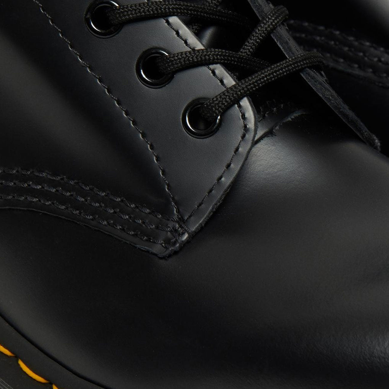 DR.MARTENS Anfibio 1460 Unisex Black Smooth 25345001 BLACK SMOOTH 