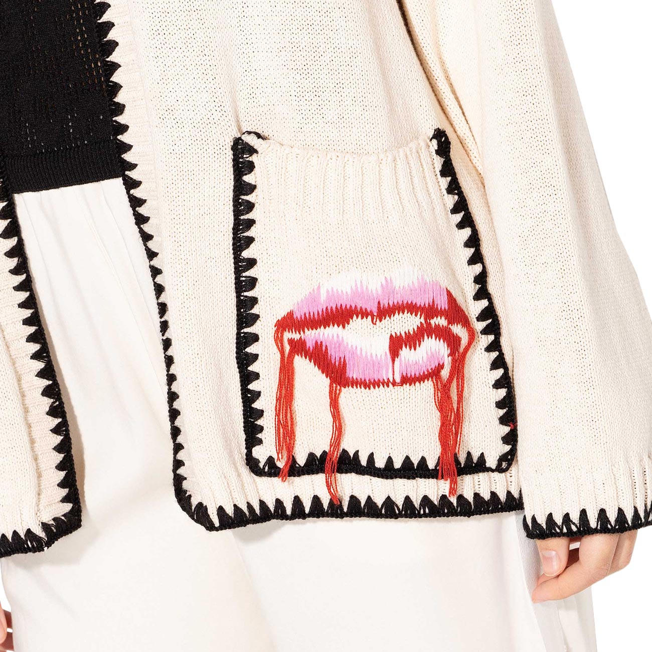 AKEP Cardigan Con Patch E Bordi A Contrasto GBKD13050 PANNA 