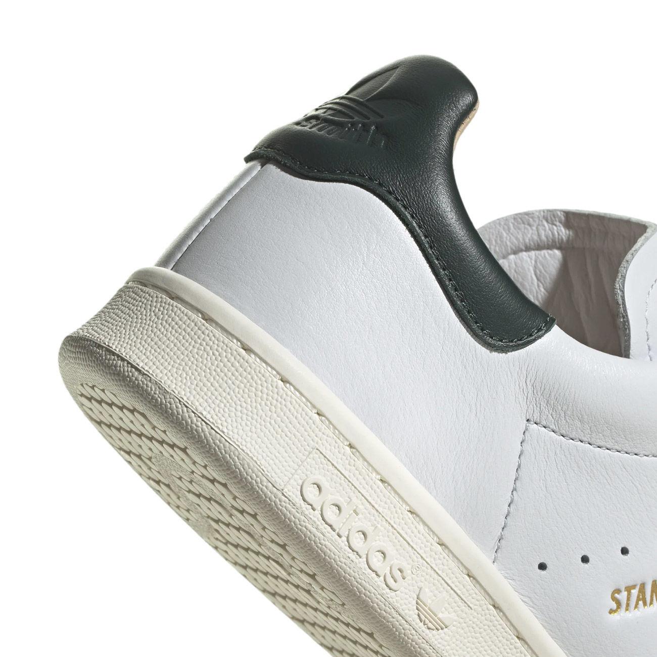 SNEAKERS UNISEX STAN SMITH LUX ADIDAS HP2201 OWHITE/CWHITE/PANTON ADIDAS 