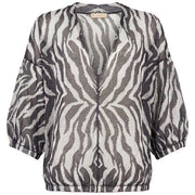 Blusa Jacquard Animalier CMKD13248 ECRU/NERO AKEP 