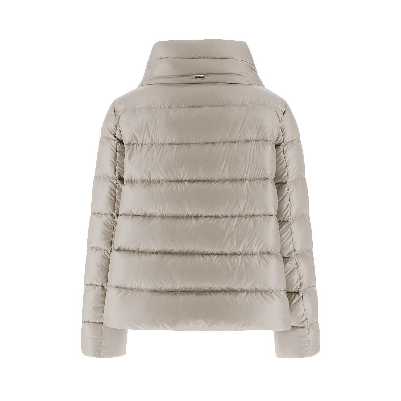  PI001781D12017Z 1985 CHANTILLY HERNO 