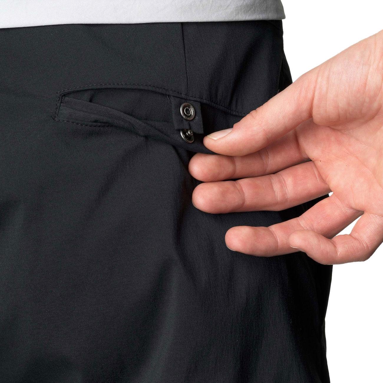 BERMUDA D. MS WADI HOUDINI 160854 TRUE BLACK HOUDINI 