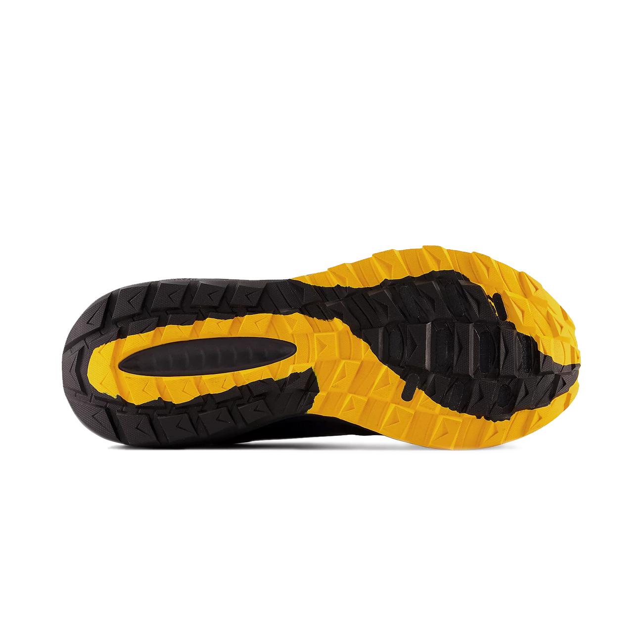 Sneakers Trail Dynasoft Ntrv5 Uomo Nero MTNTRGB5 BLACK NEW BALANCE 