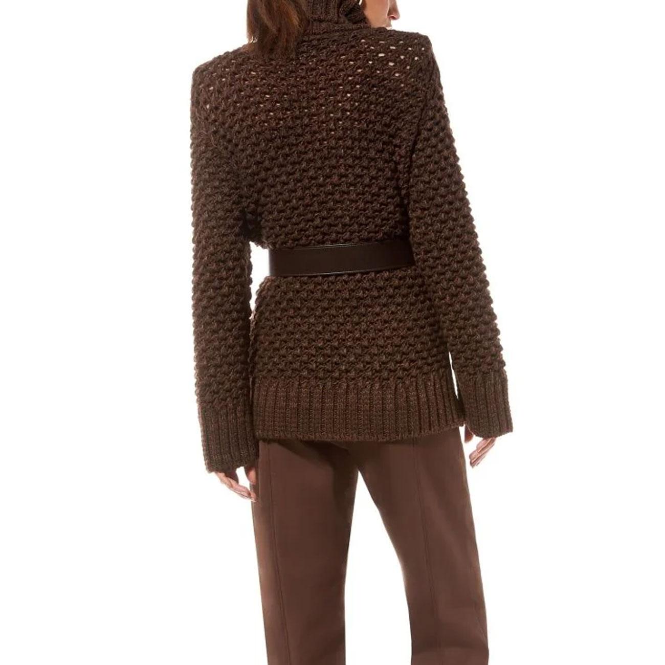  MVPI4MK040 1385 PEANUT MVP WARDROBE 