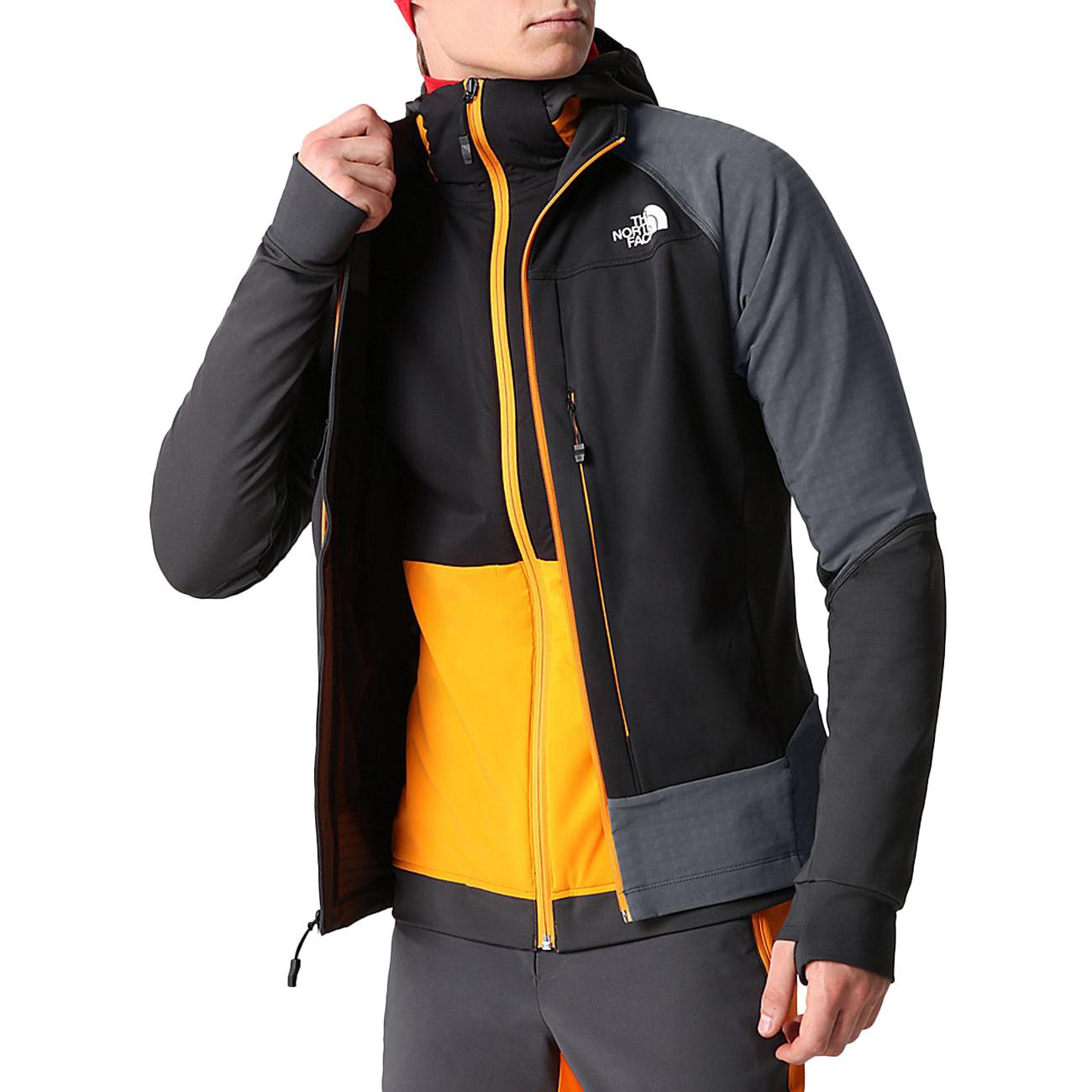 Giubbino Dawn Turn Softshell Fz Uomo Tnfblk/Vandsgry/Asphltgry NF0A7Z8K 9061 TNFBLK/VANDSGRY/ASPHLTGRY THE NORTH FACE 