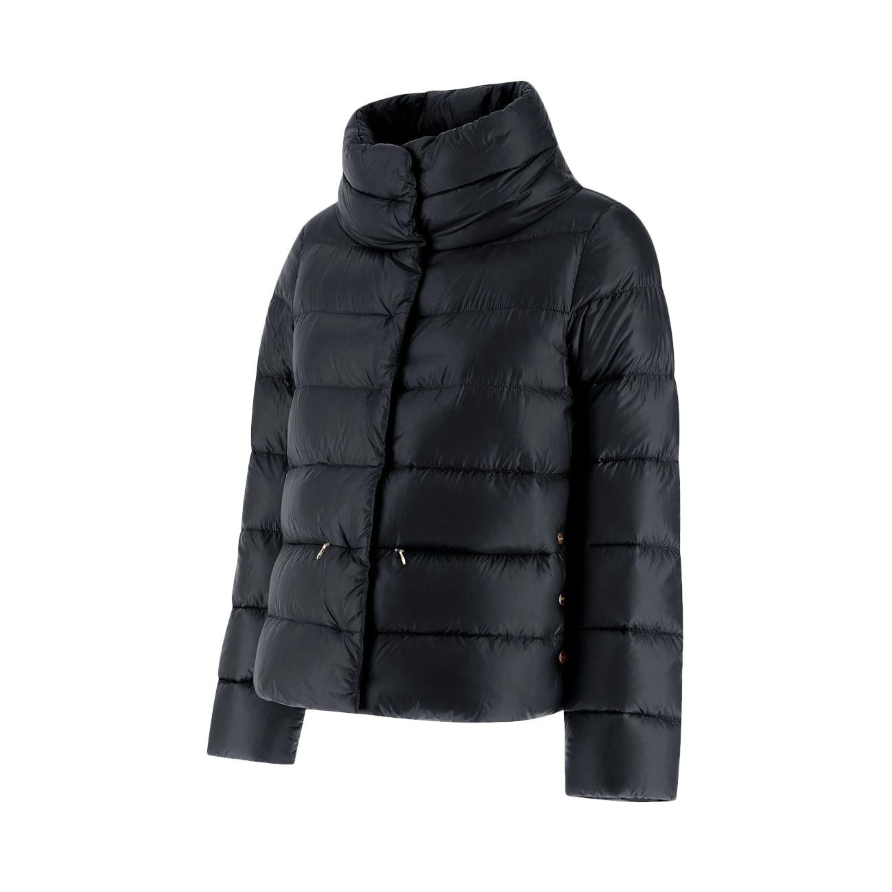 Cappa In Nylon Ultralight Donna Nero PI001781D12017Z 9300 NERO HERNO 