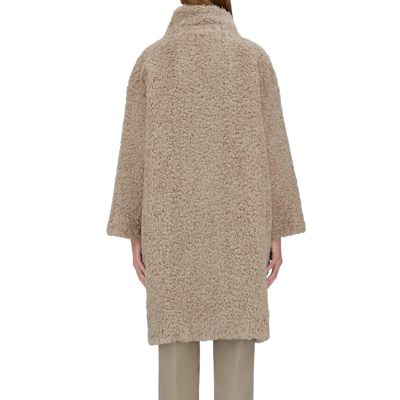  GC000456D12421 1985 CHANTILLY HERNO 