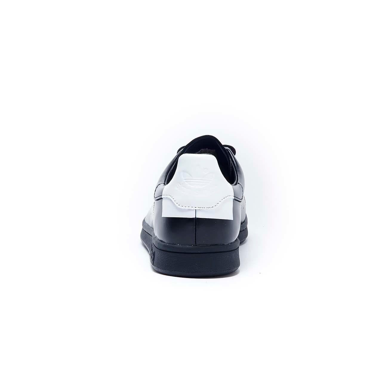 Sneaker Stan Smith Recon EE5786 CBLACK/FTWWHT/GOLDMT ADIDAS 