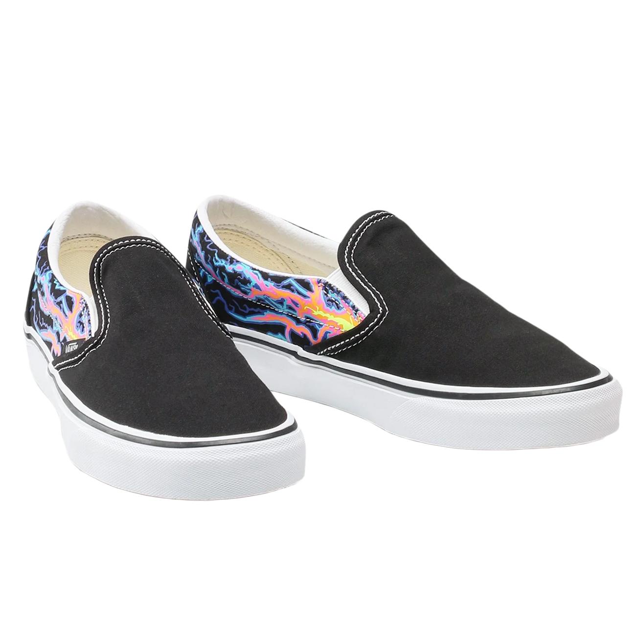 Scarpa Classic Slip-On Electric Flame VN000XG8 B031BLK.TRWHT VANS 