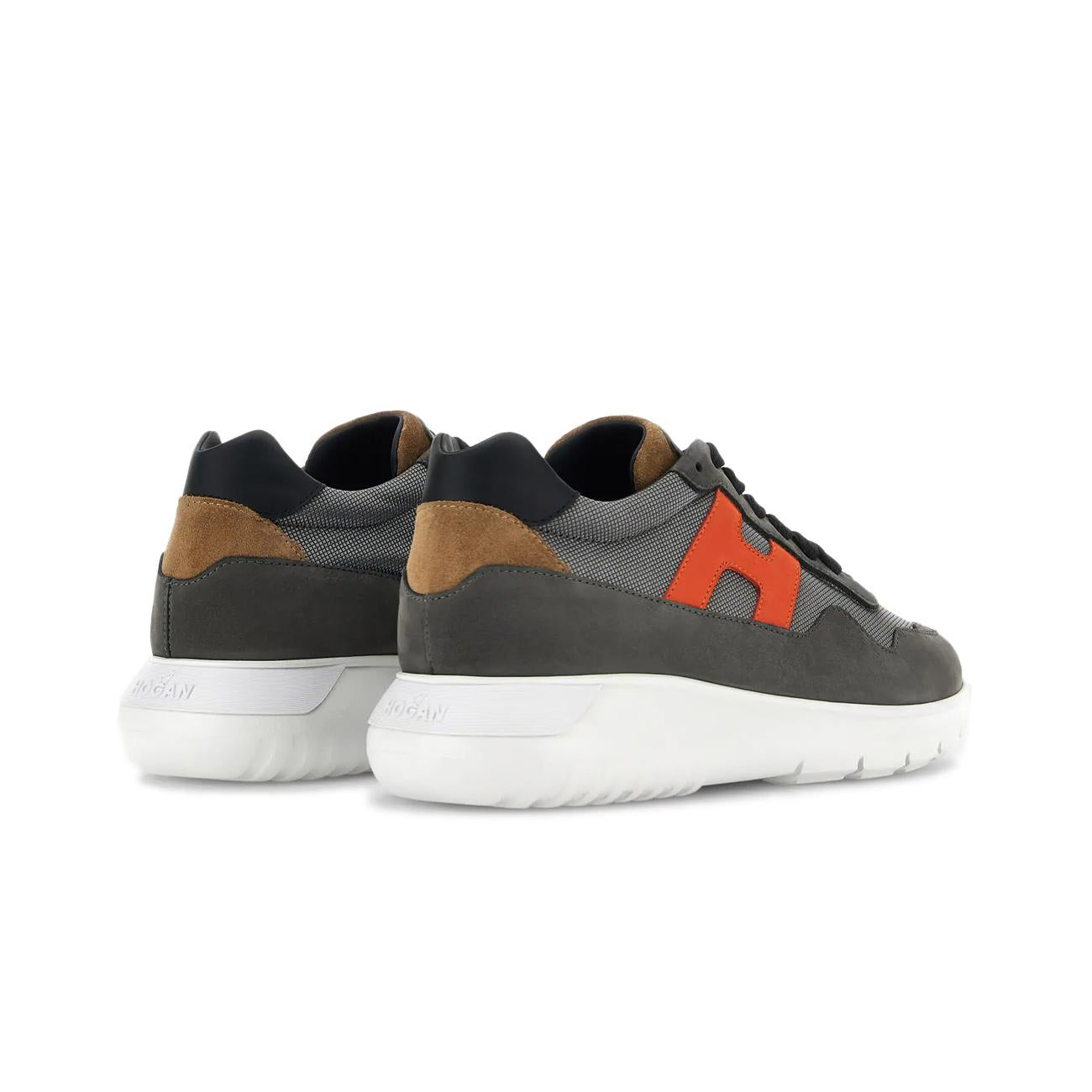 Sneakers Interactive3 Uomo Grigio Giallo Grigio HXM3710AJ15S9I64G1 GRIGIO/ARANCIO/GIALLO HOGAN 
