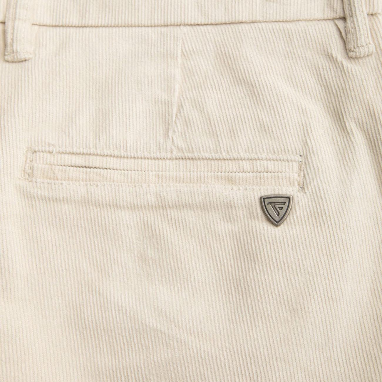  FM25W11PU A0910 IVORY FRED MELLO 